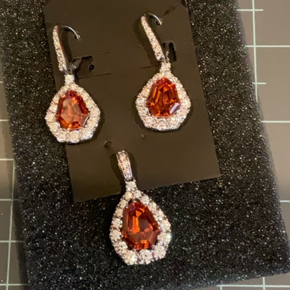 Teardrop citrine and CZ pendant and Earrings
